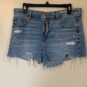 American Eagle Distressed/Frayed Hem Denim Shorts - Size 12